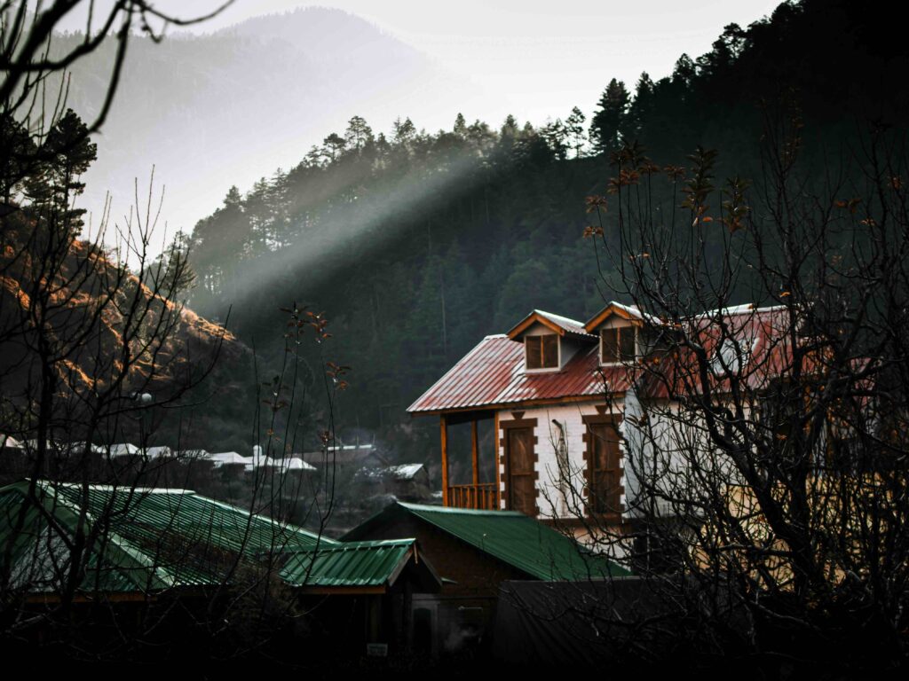 cost of living in Dharamshala reflected in hillside homes and mountain rental lifestyle